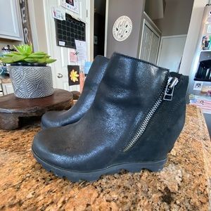 Sorel Wedges - Size 7.5